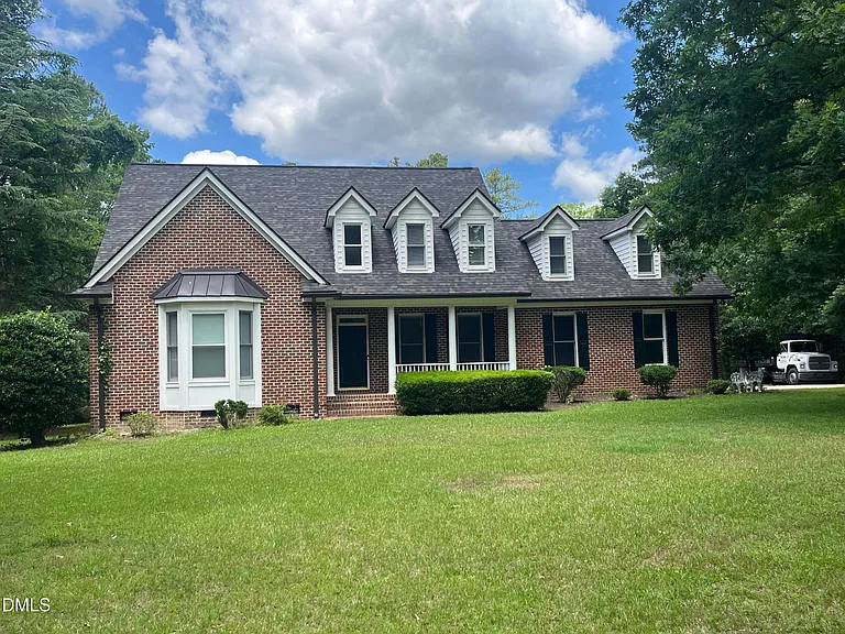 7400 Green Hope School Rd — Photo 1