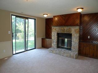 14005 Winchester Ct, Grandview, MO 64030