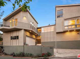 3915 Sumac Dr, Sherman Oaks, CA 91403