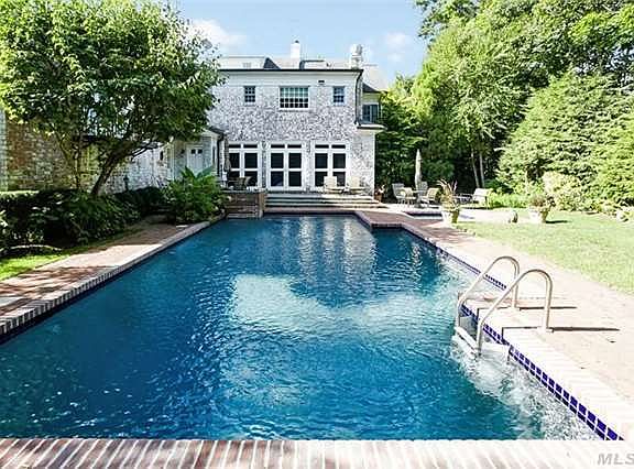 5th image of 160 Noye Ln