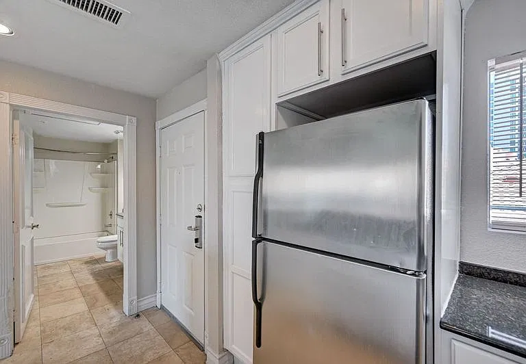 260 E Flamingo Rd #416-1 — Photo 35