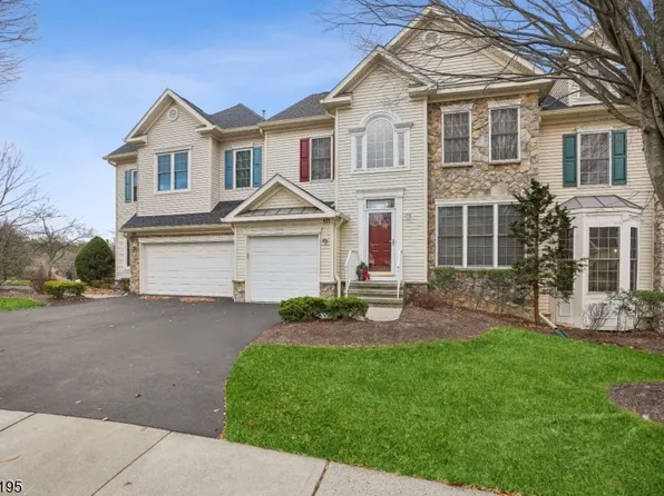 34 Mountain View Dr, Woodland Park, NJ 07424