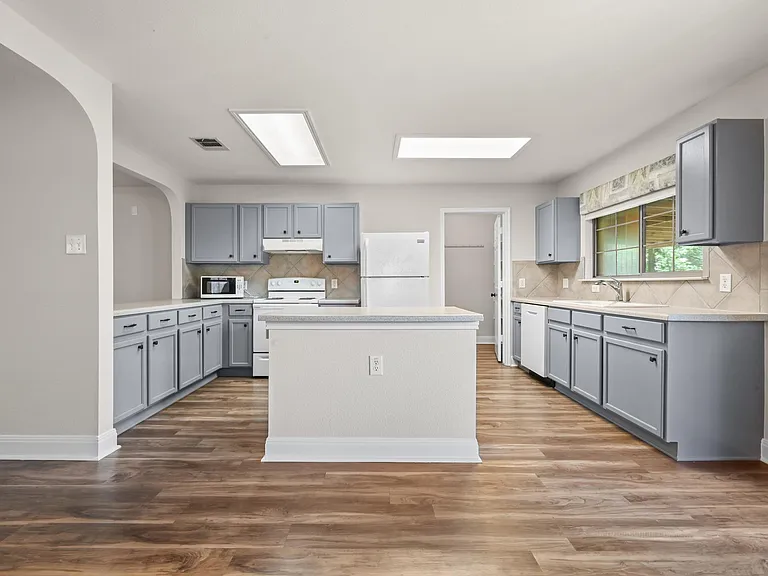 11312 Crest Meadow Ln — Photo 12