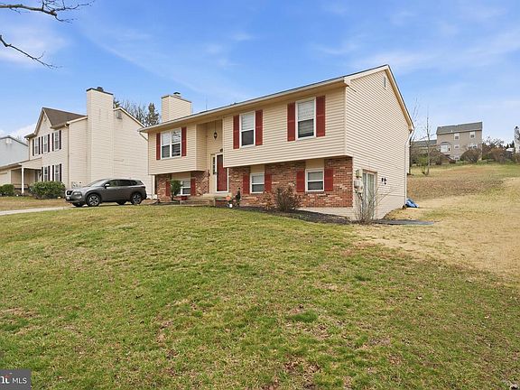 3rd image of 6909 Cherryfield Rd