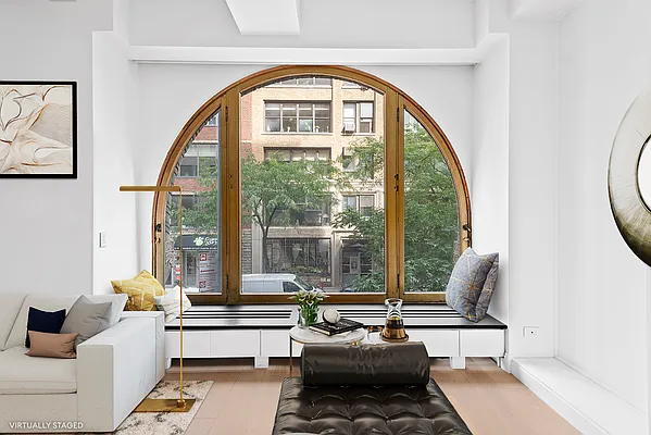 Sold by Compass | media 2