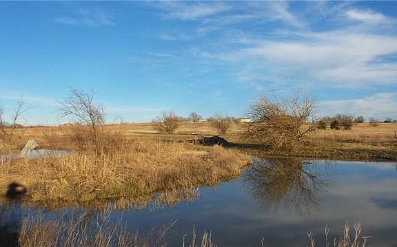 4th image of 3364 County Road 613