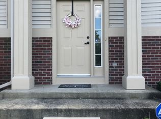 1736 Fredericksburg Ln, Aurora, IL 60503