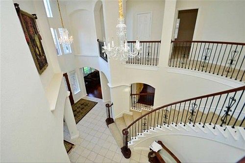5th image of 3209 Summerfield Dr