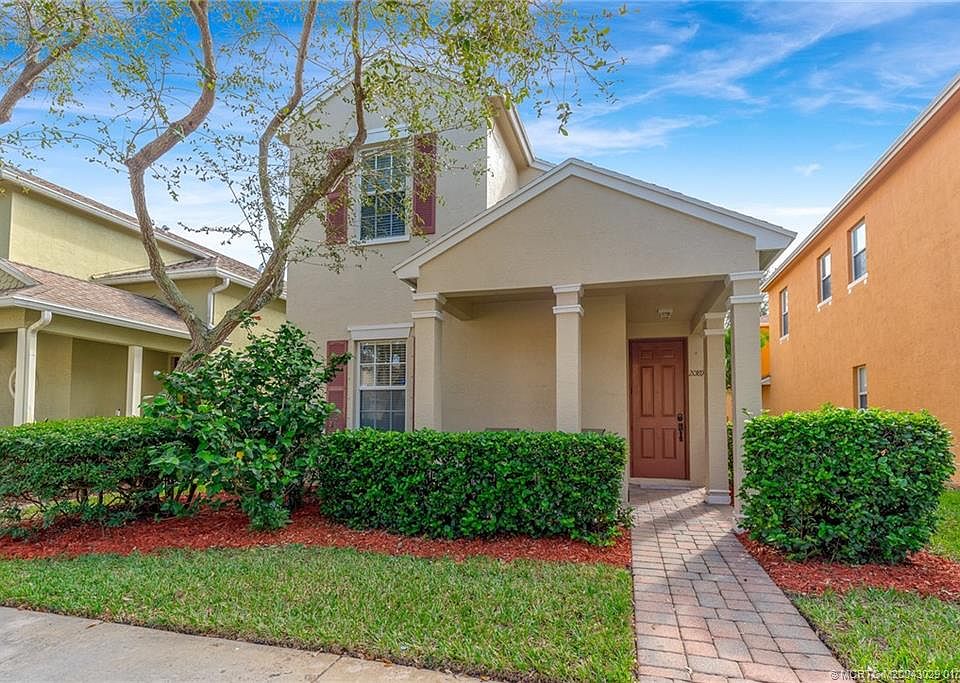 1st image of 2089 SE Avon Park Dr
