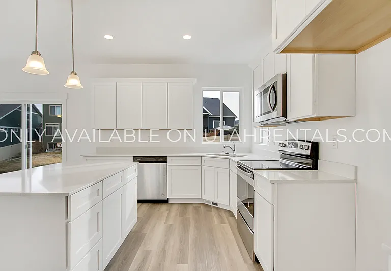 4283 W Gate Keeper Dr — Photo 12