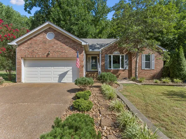 2180 Strombury Dr, Hermitage, TN 37076