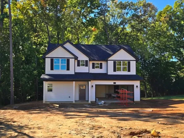 2455 Melfield Dr, Haw River, NC 27258