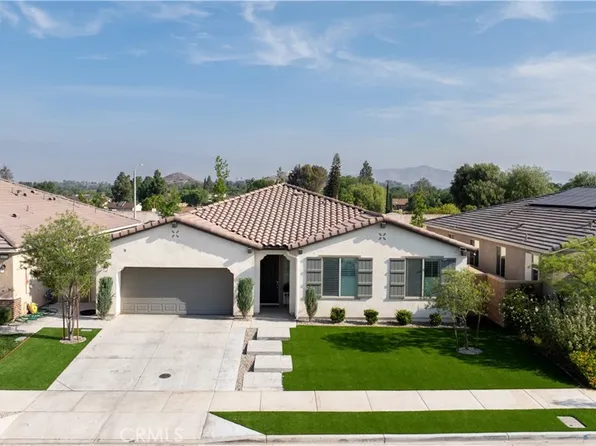 9461 Venetian Way, Jurupa Valley, CA 92509