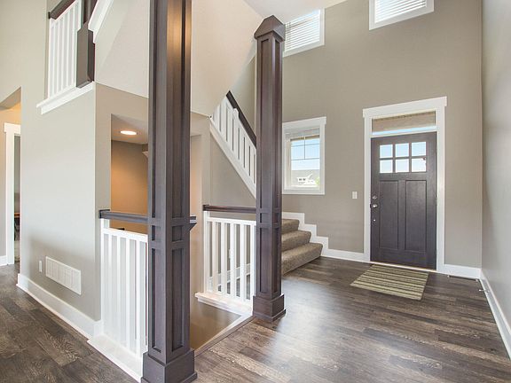 5th image of 12917 Sweetbriar Dr