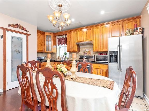 5th image of 87-15 92nd St