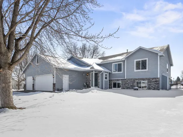 600 Ironwood Ave NE, New Prague, MN 56071