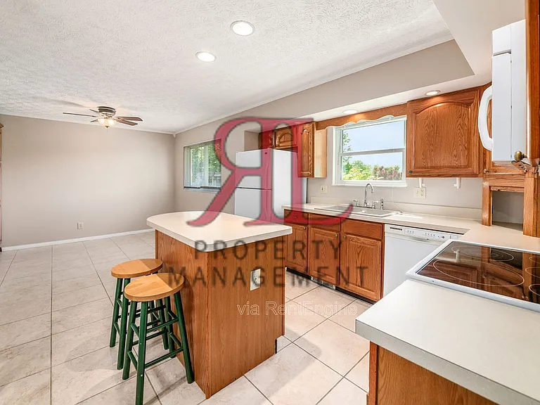 7775 Peter Hoover Rd — Photo 11