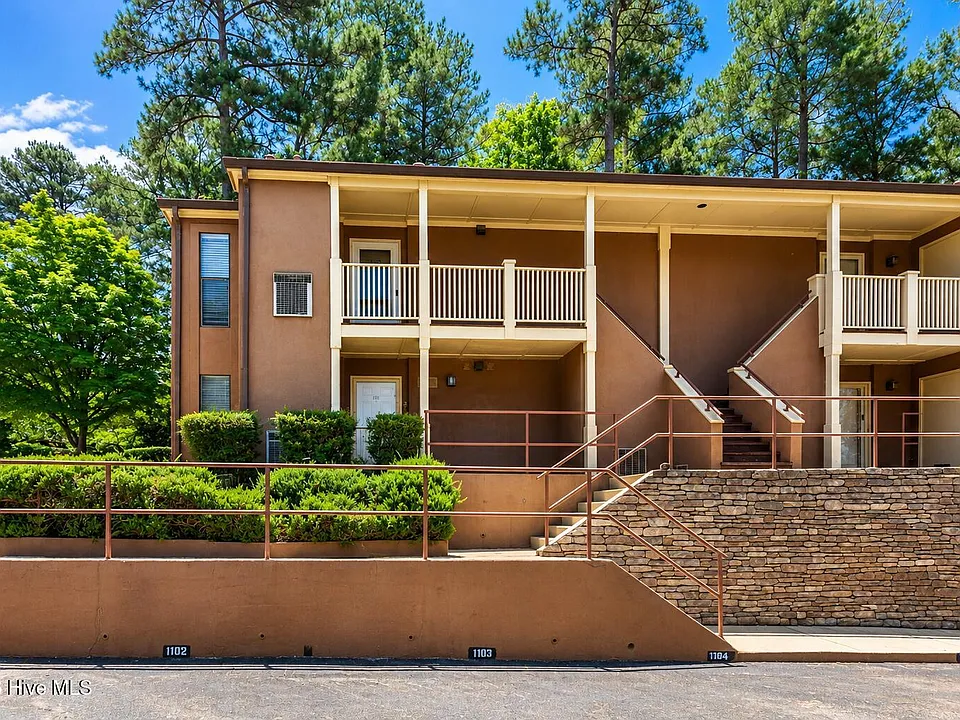 1101 Colony Place Dr