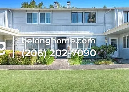 3 bed, 2.0 bath, 1300 sqft, $2,445 — Photo 1