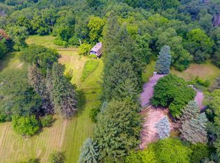 10418 Braeburn Rd, Barrington, IL 60010