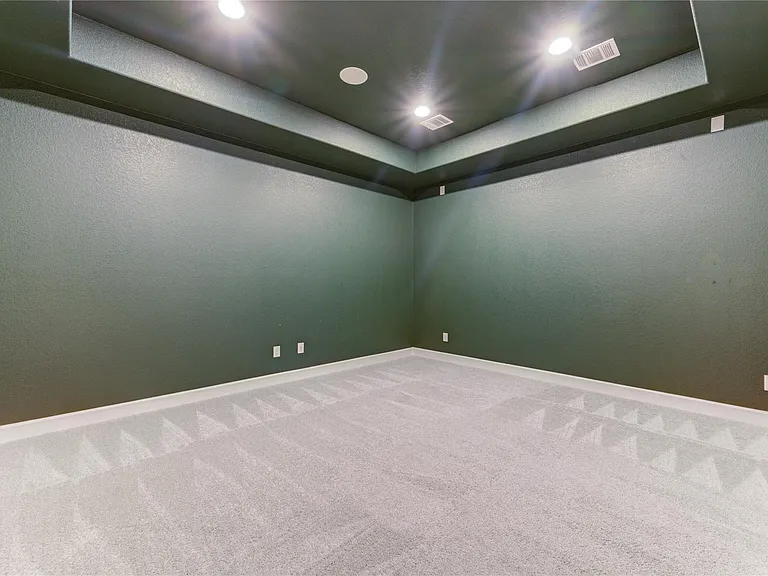 2138 Taylor Marie Trl — Photo 35