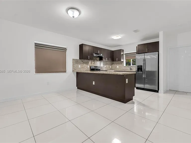 1029 SW 11th Ave #0 — Photo 17
