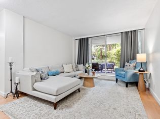 9521 Cardston Ct #28, Burnaby, BC V3N 4R8