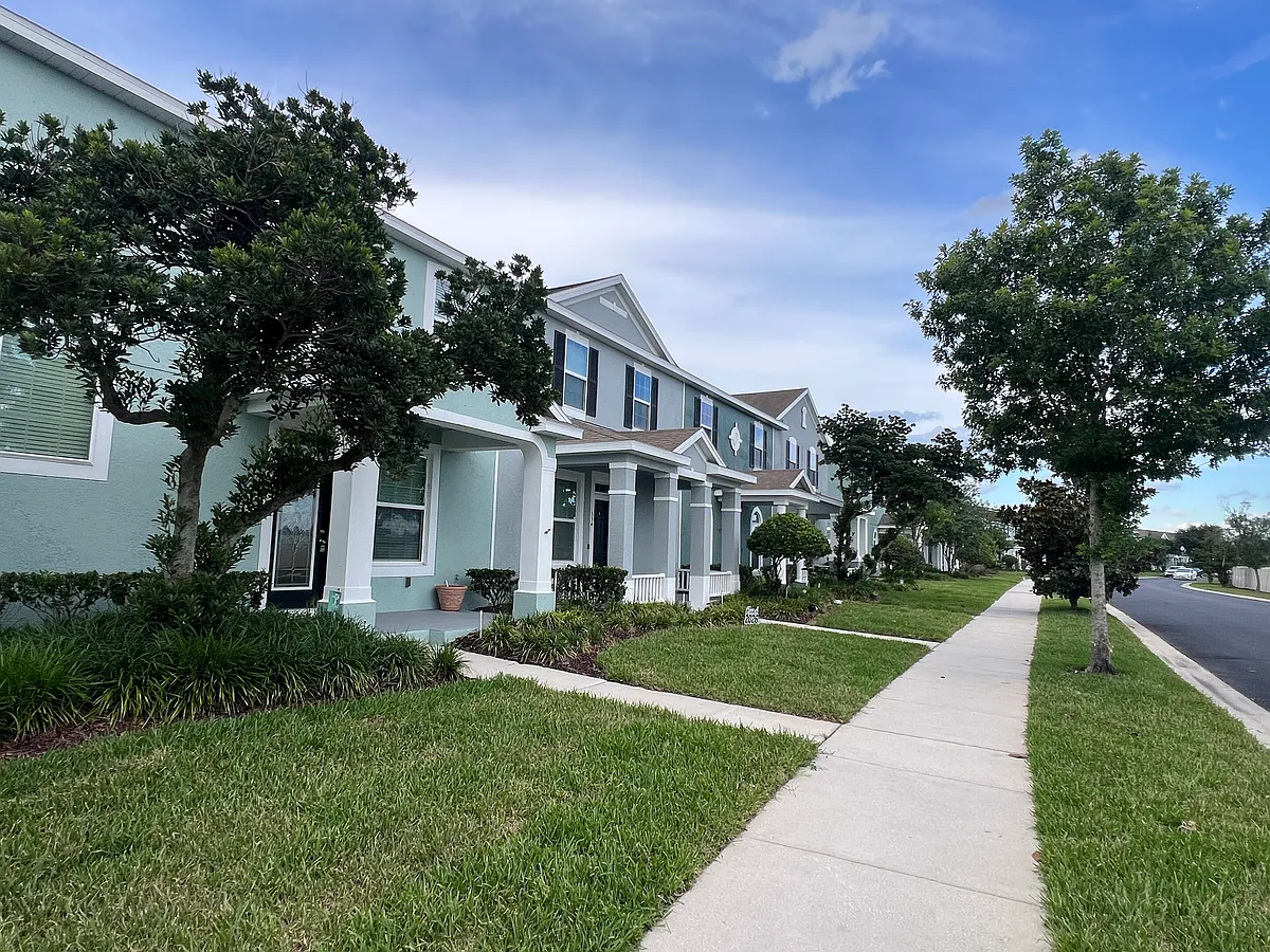 Building Photo - 558 Juniper Springs Dr