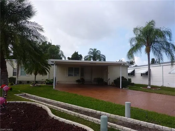 16270 Asheboro Ct, Fort Myers, FL 33908