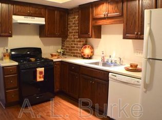 28 Carhart Ave APT 3R, Johnson City, NY 13790