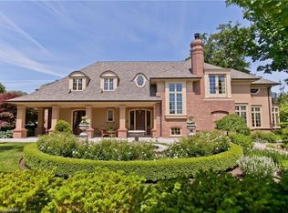 1081 Argyle Dr, Oakville, ON L6J 1A9