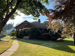 122 Manor Rd, Delmont, PA 15626