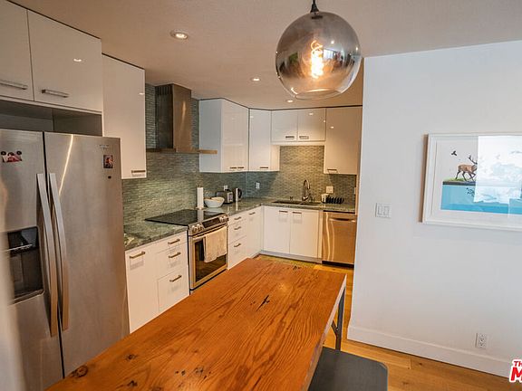 3rd image of 8358 Manitoba St APT 5
