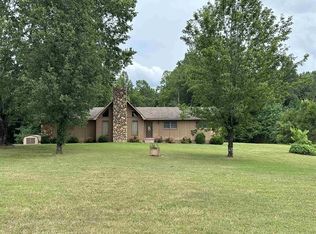 4524 Bible Hill Rd, Parsons, TN 38363