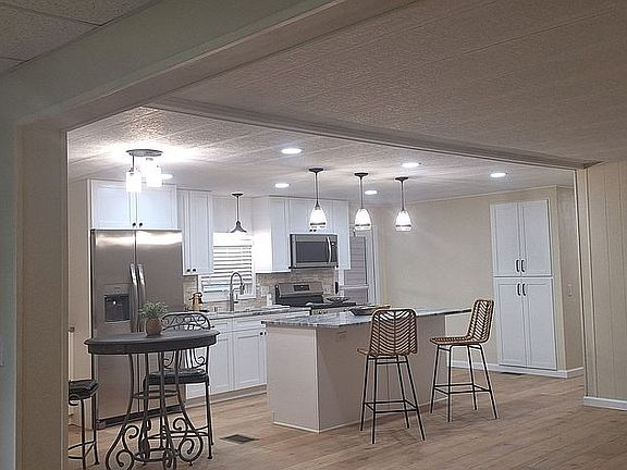 5th image of 70 Live Oak Ct