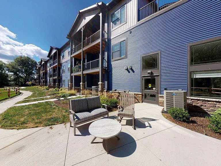 Meadow Reserve at Irondequoit — Photo 10