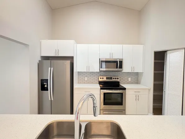1220 NW 15th Ave #A, Boca Raton, FL 33486