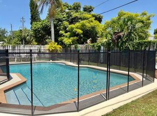 11461 NW 45th Pl, Sunrise, FL 33323