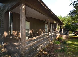 13729 Viney Grove Rd, Prairie Grove, AR 72753