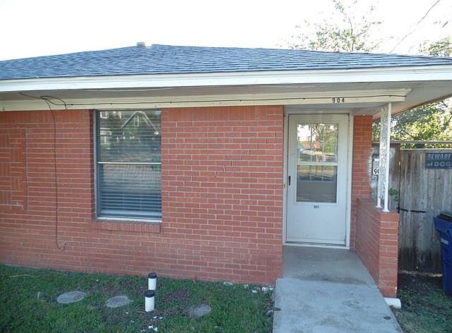 1st image of 904 N Waddill St
