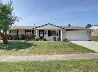 6525 Grovehill Dr, Dayton, OH 45424