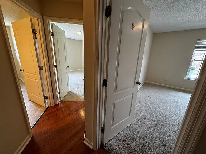 7010 Thornwood Ln SE — Photo 35