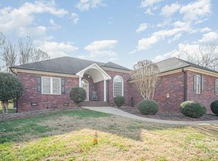 6104 Charity Dr, Marshville, NC 28103