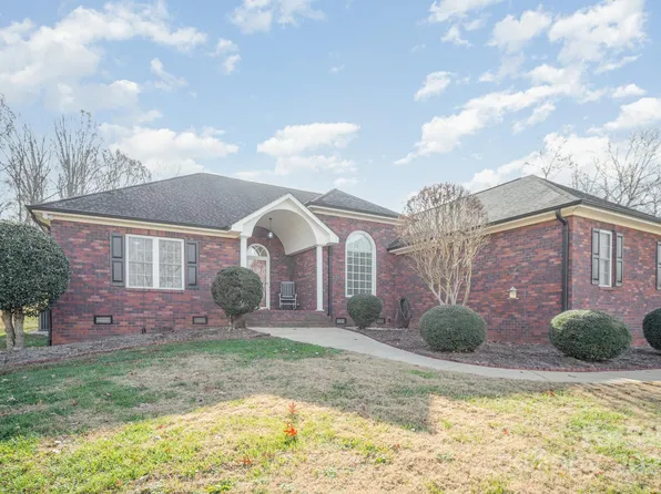 6104 Charity Dr, Marshville, NC 28103