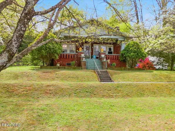 2538 Forestdale Ave, Knoxville, TN 37917