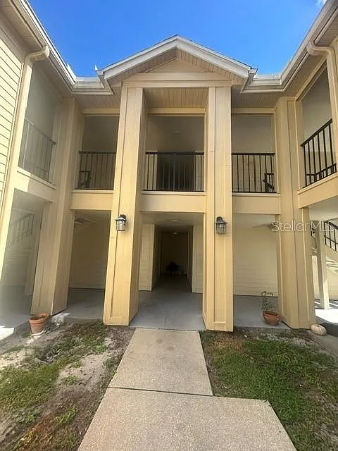 425 Summit Ridge Pl #105
