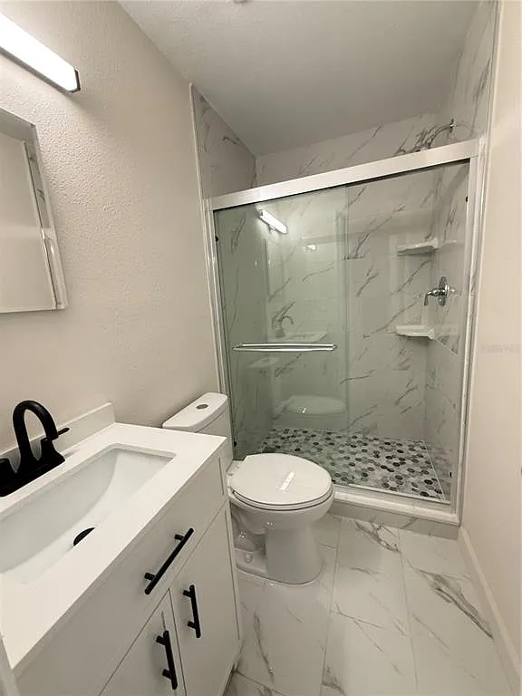 3 bed, 2.0 bath, 1238 sqft, $1,950 — Photo 4