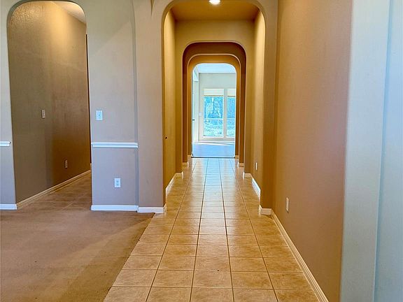 5th image of 8024 Cobblestone