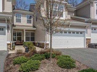 101 Indigo Rd, Hackettstown, NJ 07840