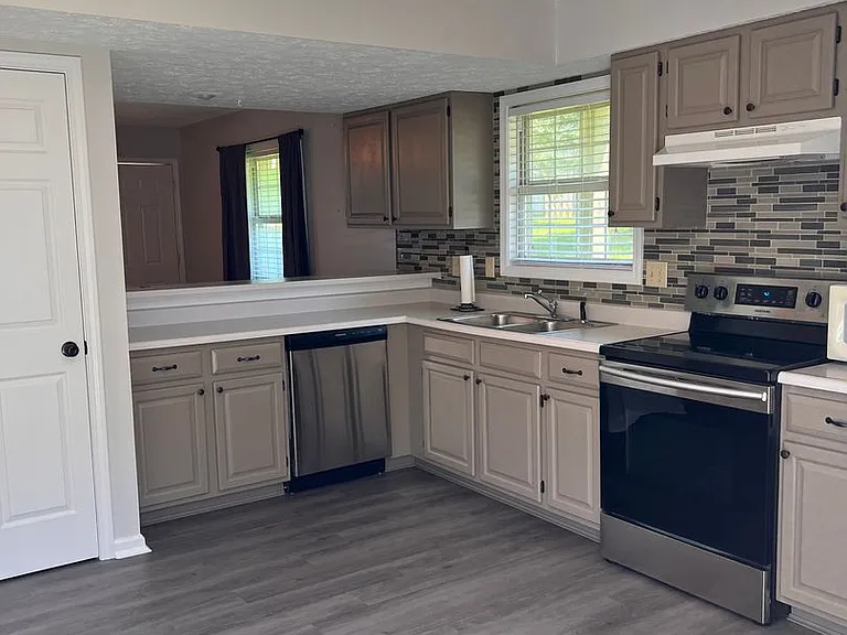 626 E Sherwood Hills Dr — Photo 5